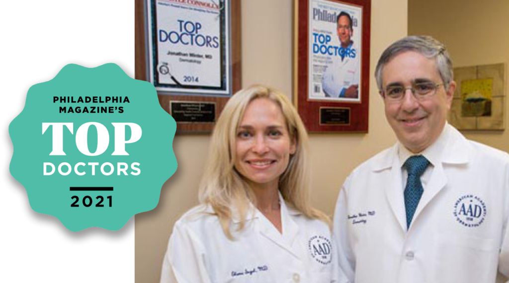 team-docs-home-2021 Photo of Staff Doctors and 2019 Top Doctors Award Icon